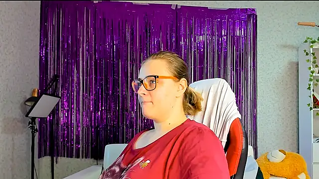 Snapshot of Seductive_She_Wolf chatting on 03/19/25, 02:46 Seductive She Wolf online show from 03/19/25, 02:46