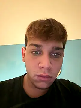 Snapshot of calleaaaa chatting on 10/09/25, 04:21 calleaaaa online show from 10/09/25, 04:21