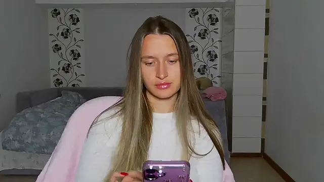 Submissive love online show from 11/10/25, 04:39