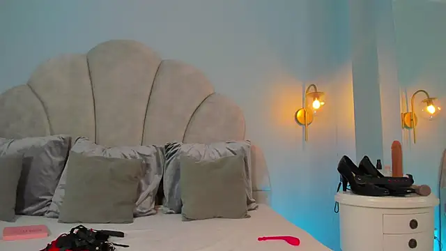 sweeet peach online show from 12/06/24, 11:03