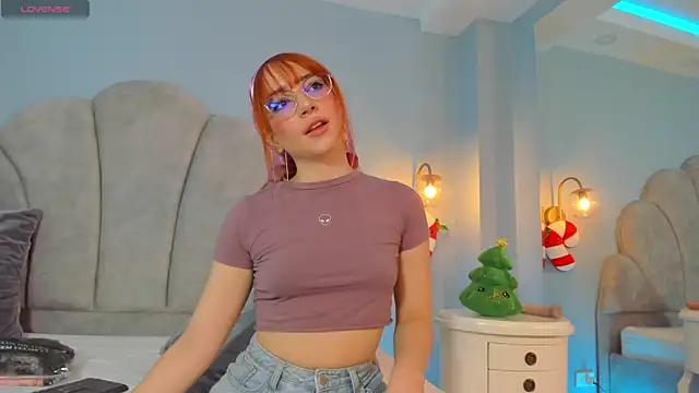 sweeet peach online show from 12/14/24, 01:50