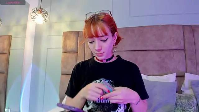 sweeet peach online show from 03/09/25, 09:03