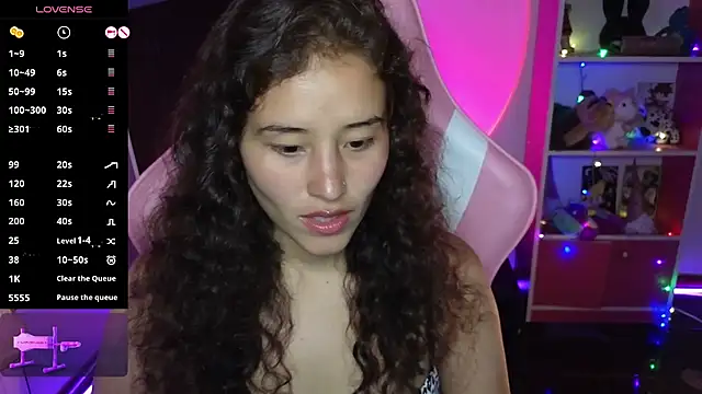 redbarbiedollx online show from 11/22/25, 12:20