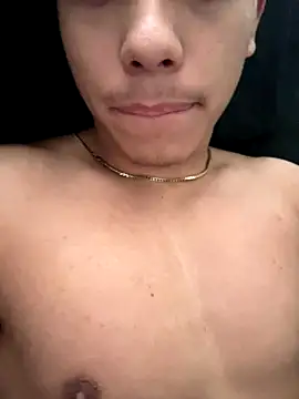 Snapshot of ilov3bigbootylatinas chatting on 10/04/25, 07:56 ilov3bigbootylatinas online show from 10/04/25, 07:56