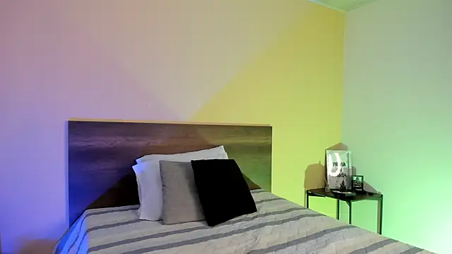 justinbiler online show from 02/27/25, 12:34