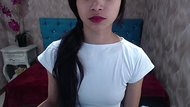 MadelineDoll online show from 01/21/25, 01:11