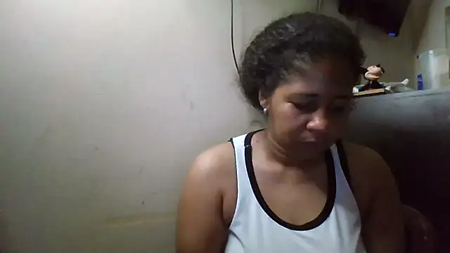 Ivon-09 online show from 11/22/25, 10:47