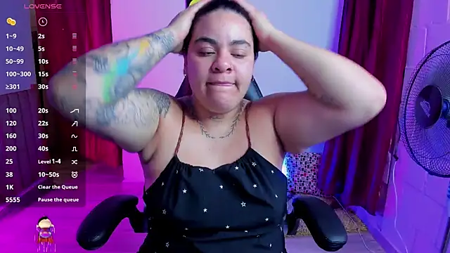 Snapshot of Sharon_hils chatting on 01/29/25, 08:46 Sharon hils online show from 01/29/25, 08:46