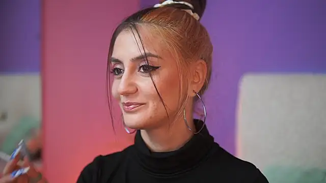 SabrinaHope online show from 11/14/25, 08:07