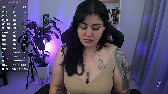 GretaX-X online show from 11/10/25, 02:43