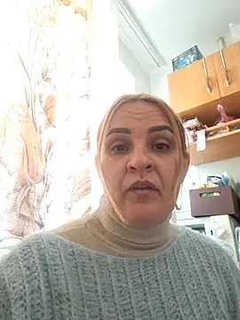 Malichkaanna30 online show from 10/21/25, 08:59