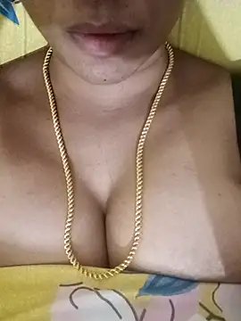 Snapshot of Ambika01 chatting on 02/07/25, 06:35 Ambika01 online show from 02/07/25, 06:35