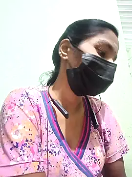 anusiya01 online show from 01/04/25, 05:26
