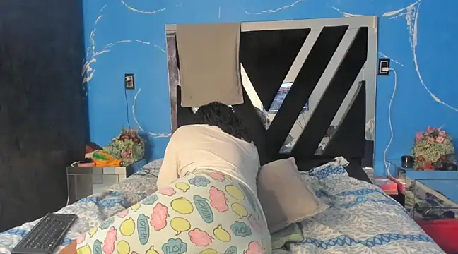 Cataleya19   online show from 12/05/24, 02:11