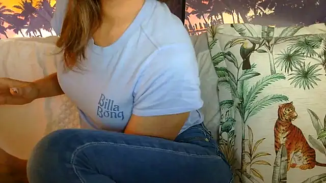 Sexyhottpunani online show from 10/14/25, 05:25