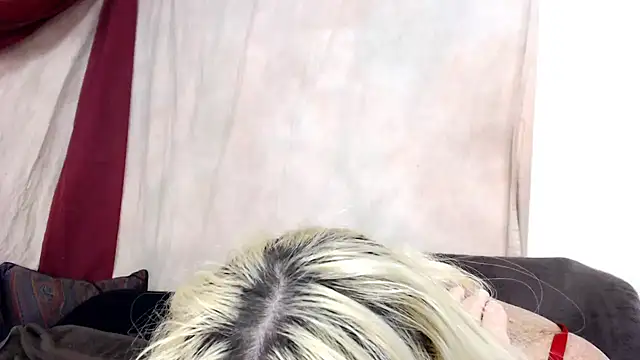 Snapshot of Jean_Saint_Sin chatting on 11/03/25, 06:36 Jean Saint Sin online show from 11/03/25, 06:36