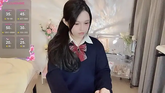 Snapshot of S-wan chatting on 12/20/24, 11:00 S-wan online show from 12/20/24, 11:00