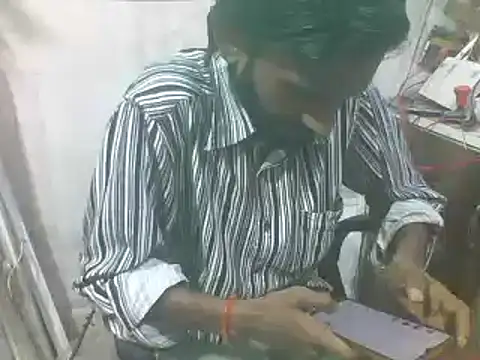 Snapshot of Desi_GfBf chatting on 03/12/25, 12:47 Desi GfBf online show from 03/12/25, 12:47