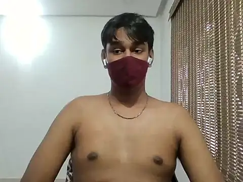 brownguy1234 online show from 12/29/24, 09:50