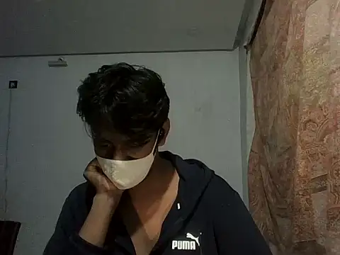 brownguy1234 online show from 01/25/25, 07:39