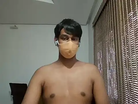 brownguy1234 online show from 02/02/25, 10:46