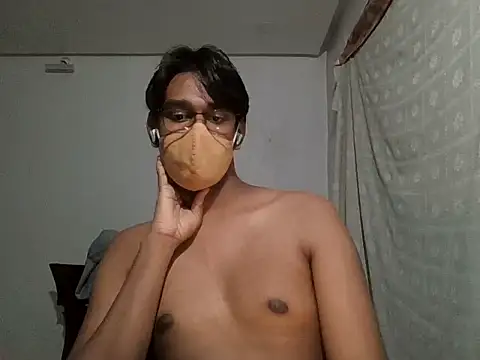 brownguy1234 online show from 02/06/25, 07:07