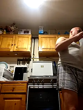 intx800 online show from 11/11/25, 03:06