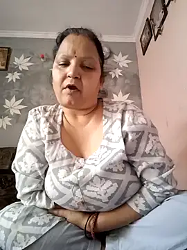 Kavya kapoor online show from 02/21/25, 02:39