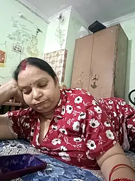 Kavya kapoor online show from 11/03/25, 05:47