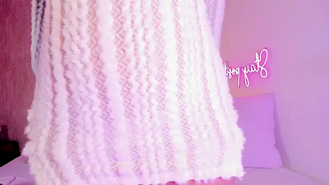 ashley-vega online show from 10/14/25, 07:58