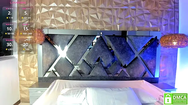 Rose Evans   online show from 11/05/25, 04:34