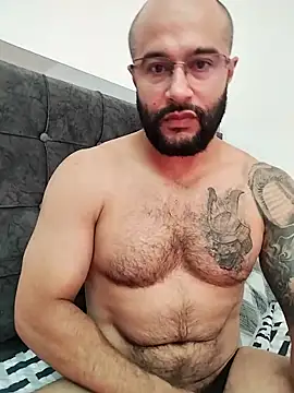 Luke  09 online show from 11/06/25, 02:07