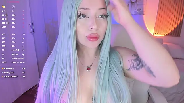 Kendall Bunnyy online show from 01/06/25, 07:35