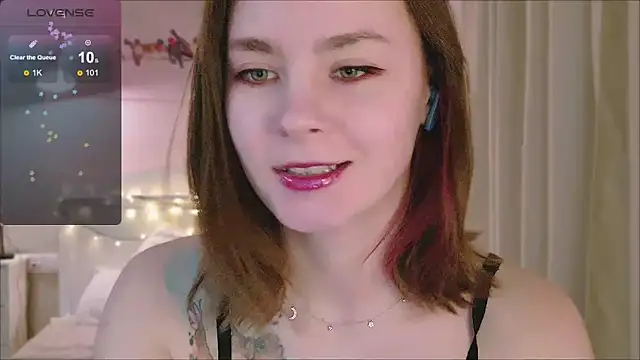 Pink SeaGul online show from 02/28/25, 02:31