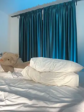 Snapshot of Call_Yes chatting on 02/01/25, 09:40 Call Yes online show from 02/01/25, 09:40