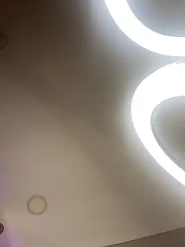 Lola King online show from 03/11/25, 07:37