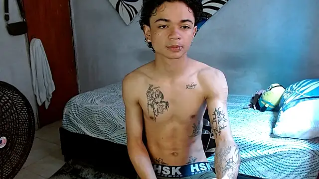 Lovebeng  online show from 10/23/25, 02:27