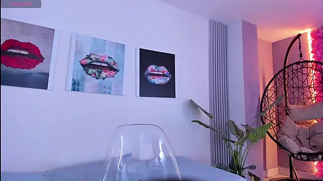 Angela donnato online show from 11/09/25, 03:49