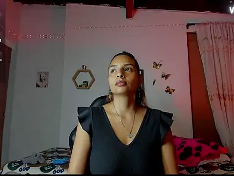 mykaelahoney online show from 11/13/25, 06:01