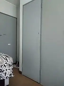 Userio072 online show from 02/08/25, 10:39