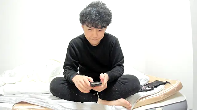 Snapshot of whitebriefboy chatting on 02/12/25, 02:21 whitebriefboy online show from 02/12/25, 02:21