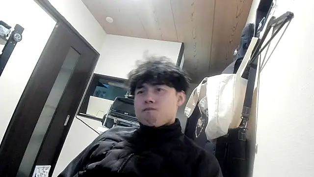 Snapshot of whitebriefboy chatting on 02/15/25, 12:48 whitebriefboy online show from 02/15/25, 12:48