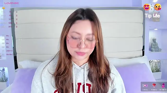 Lanna18 online show from 03/20/25, 11:49