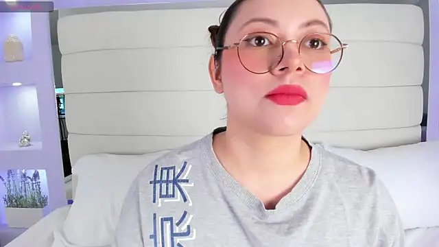 Lanna18 online show from 03/21/25, 11:44