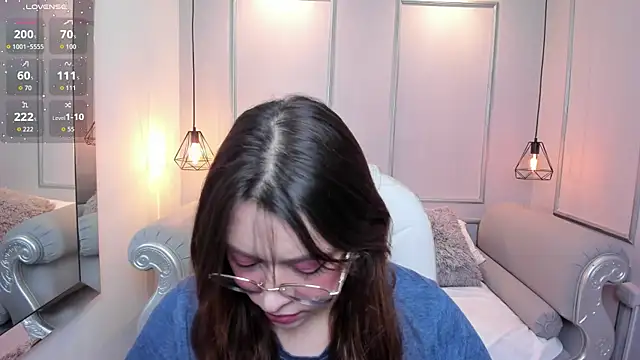 Lanna18 online show from 09/30/25, 11:48