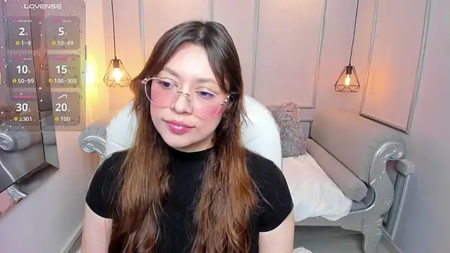 Lanna18 online show from 11/05/25, 11:43