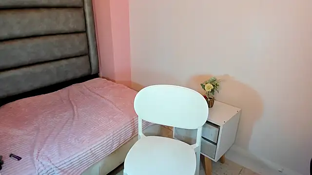 Snapshot of Maria__maria chatting on 03/14/25, 01:05 Maria maria online show from 03/14/25, 01:05