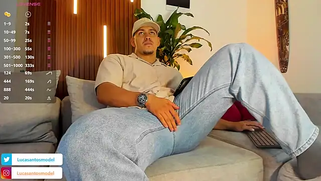 lucasanto  online show from 11/14/25, 01:15