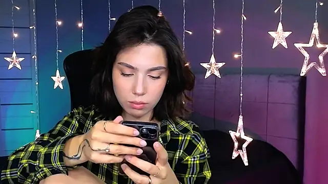 Snapshot of Stacy_Gonzales_ chatting on 10/18/25, 09:43 Stacy Gonzales online show from 10/18/25, 09:43