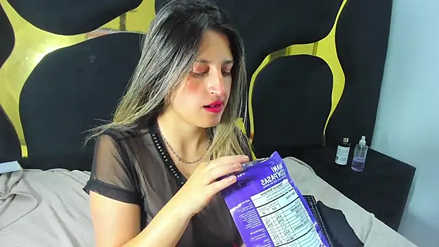 GiaRoussel online show from 11/13/25, 04:50